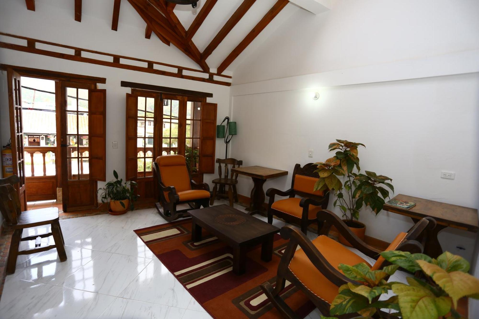 Casa Cantabria Hotel บียาเดเลย์บา ภายนอก รูปภาพ